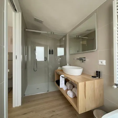 Chic & Charme Luxury 4* Όλμπια