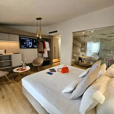 Couette-café Chic & Charme Luxury