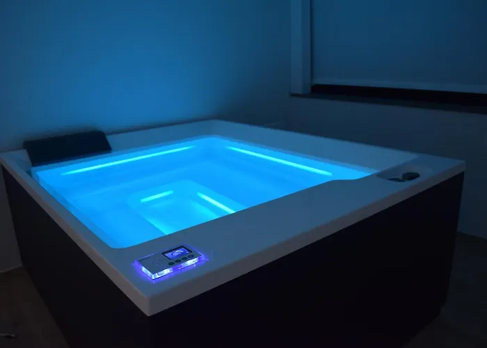 Chic & Charme Luxury Nocleg ze śniadaniem 4*