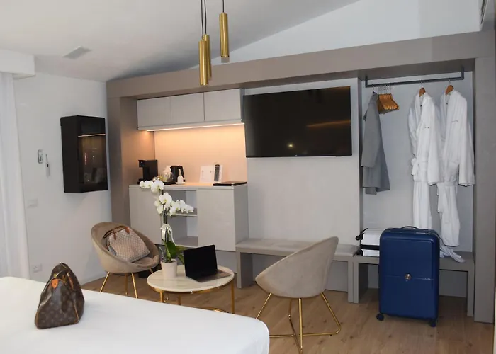 Chic & Charme Luxury Nocleg ze śniadaniem